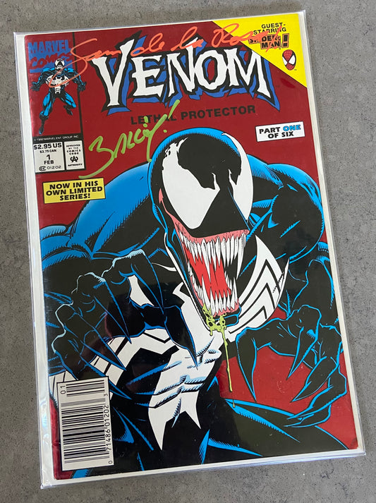 Venom Lethal Protector 1 #1 Double Signature News Stand Edition Signed by Mark Bailey &amp; Sam de la Rosa